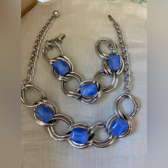 Blue Acrylic Stones Chunky Necklace & Bracelet Jewelry Set - Picture 1 of 9